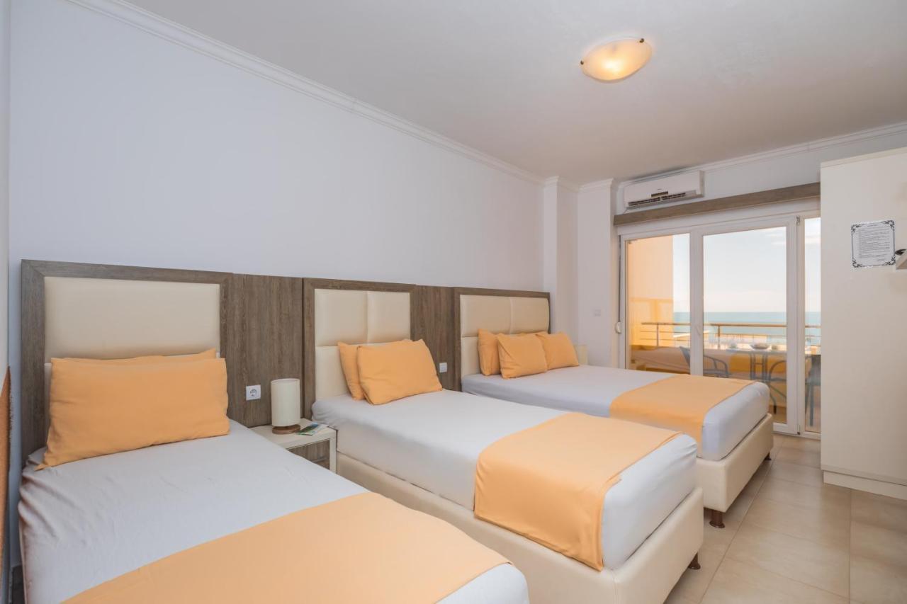 Apartments Dobra Voda Oda fotoğraf