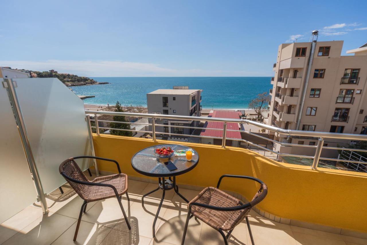 Apartments Dobra Voda Oda fotoğraf