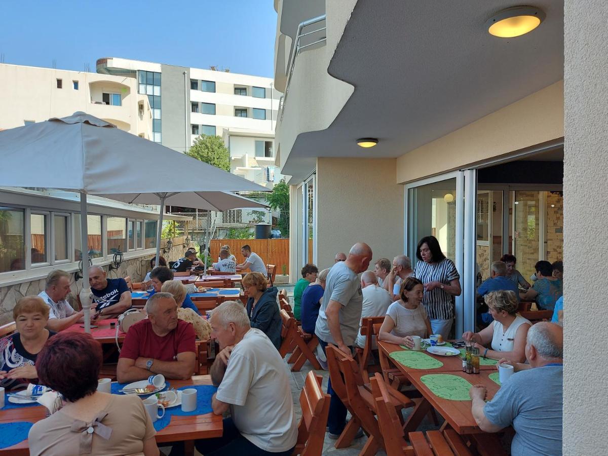 Apartments Dobra Voda Dış mekan fotoğraf