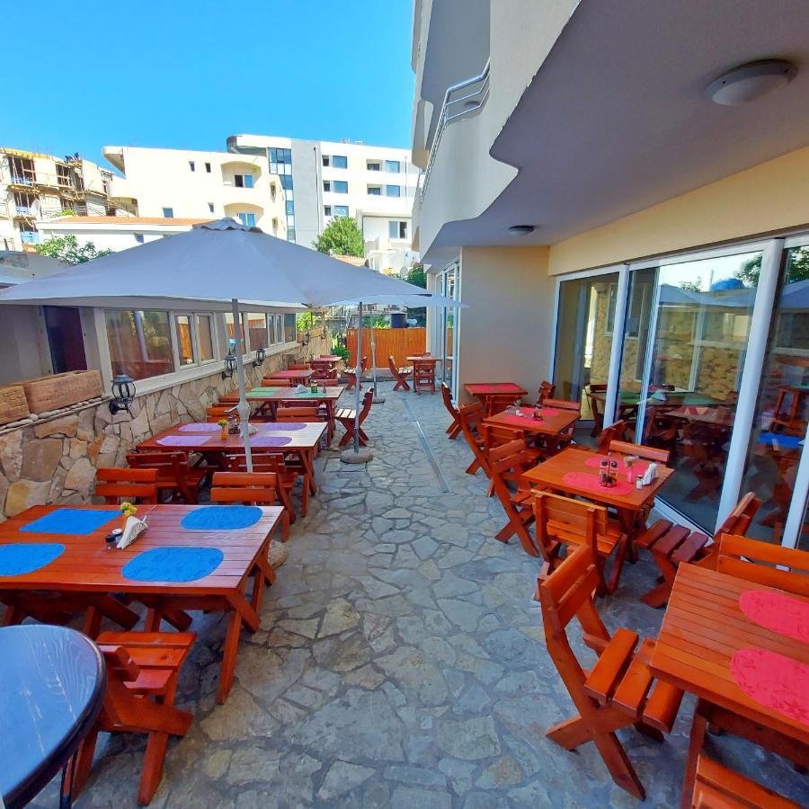 Apartments Dobra Voda Dış mekan fotoğraf